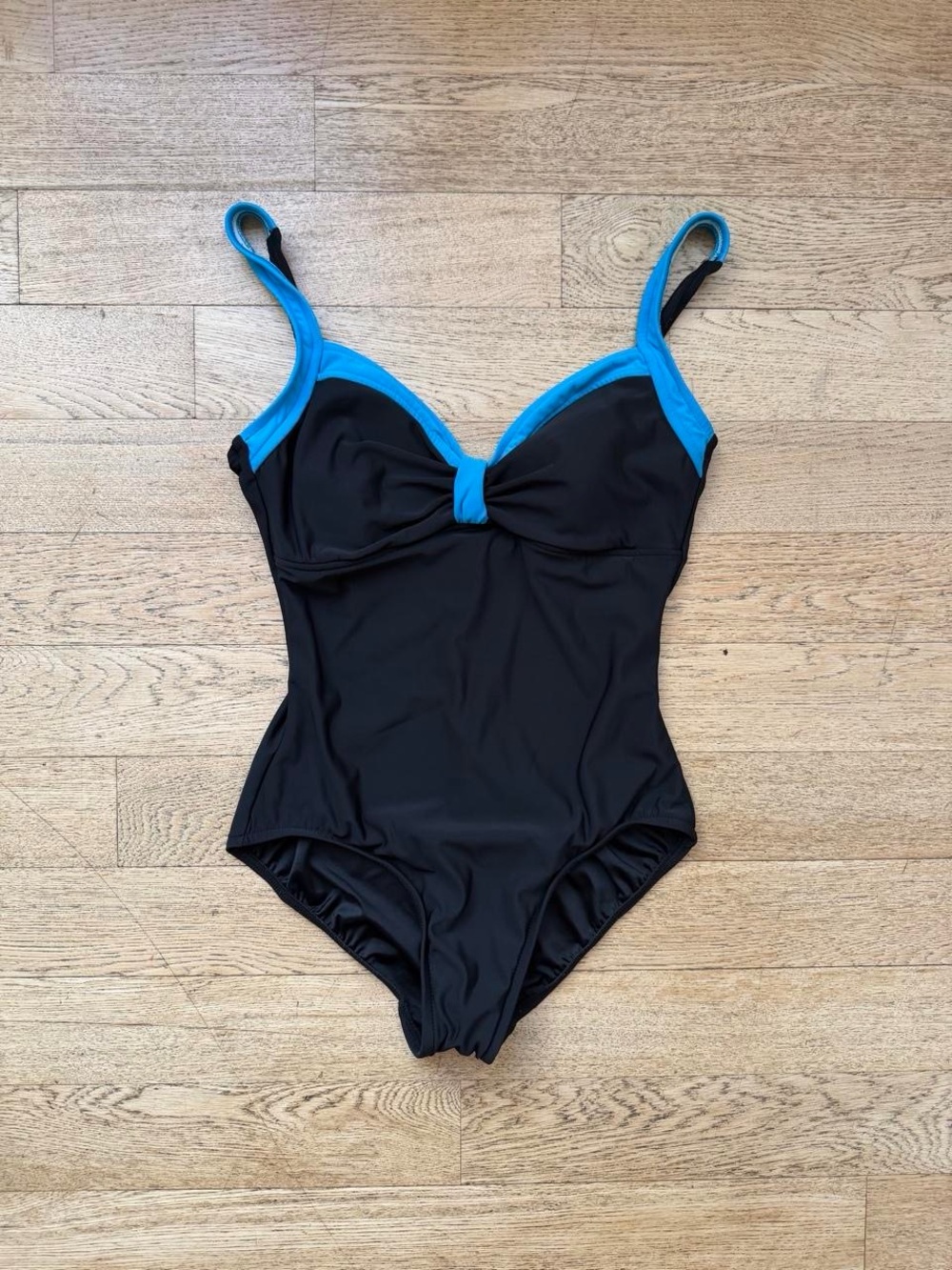 Y2K INC International Concepts Colorblock One Piece Swimsuit